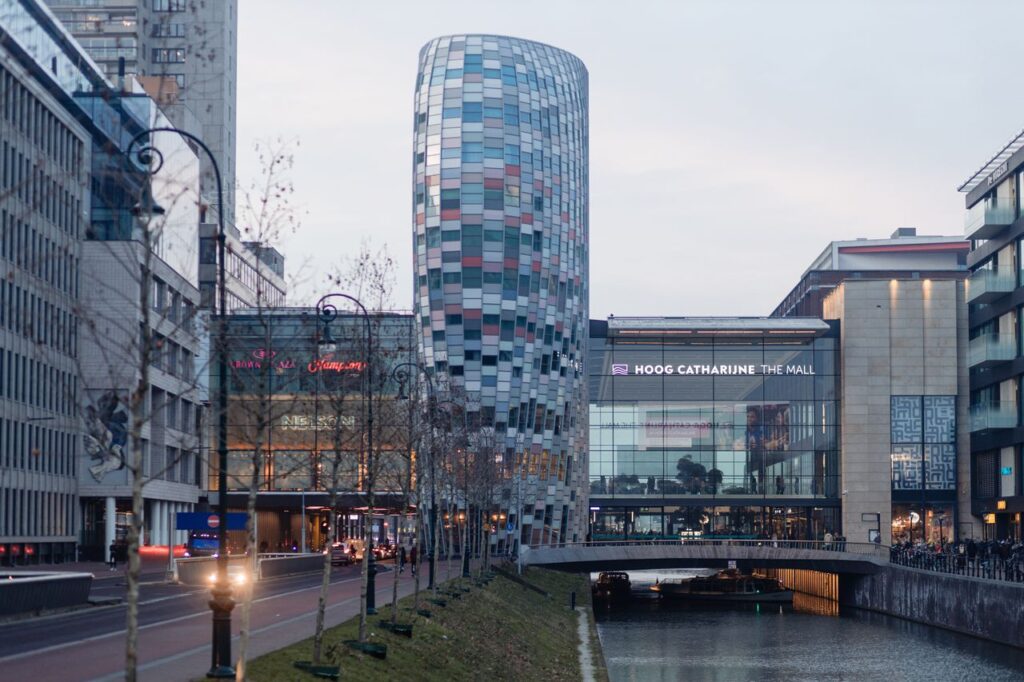 Wat is het grootste winkelcentrum van Nederland