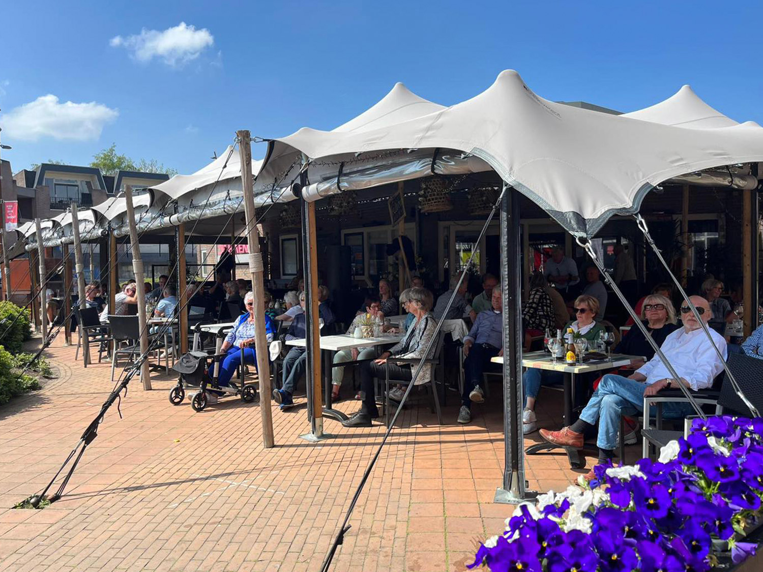 waarom horecaondernemers kiezen voor stretchtenten