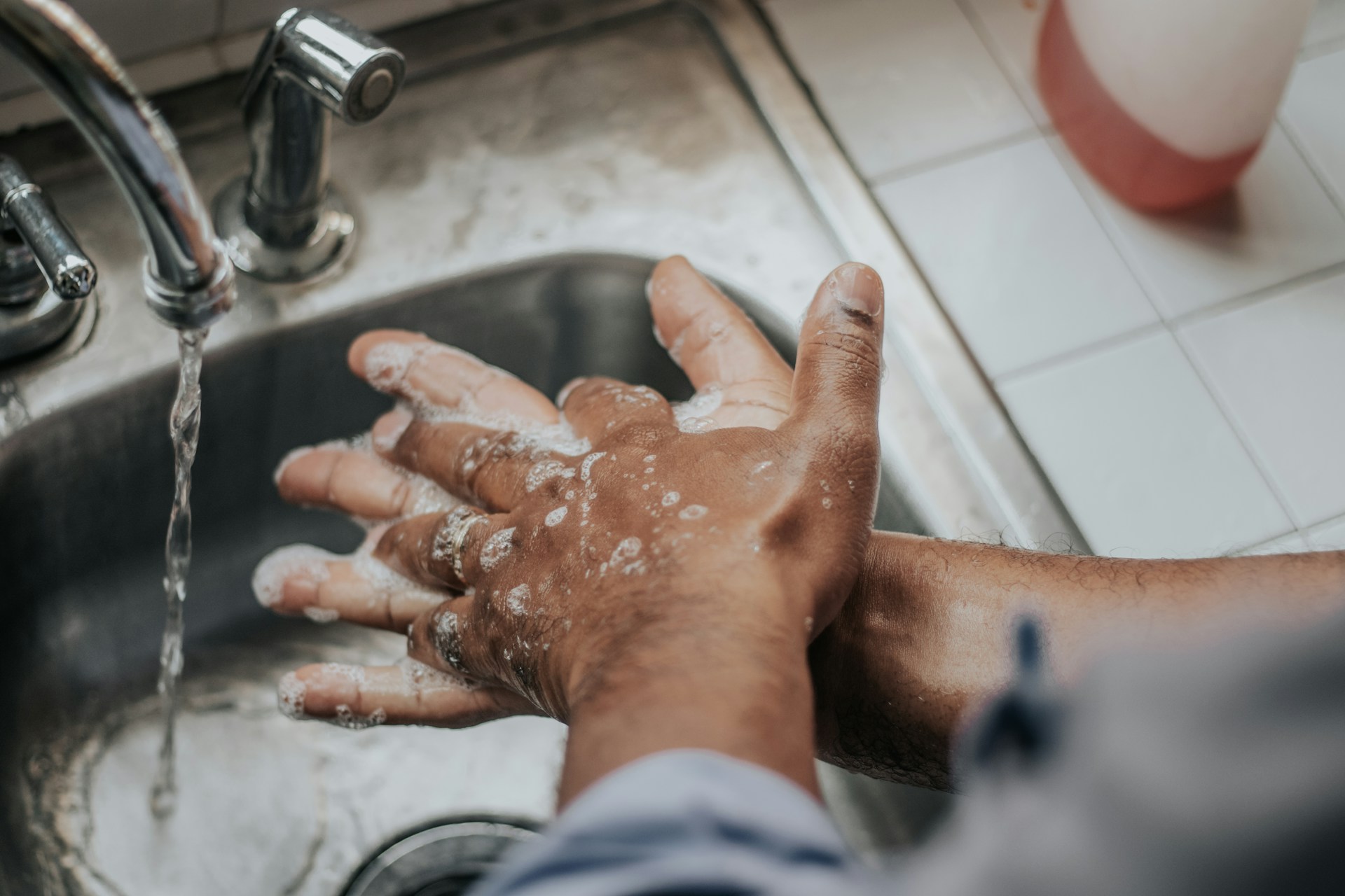 Het diploma Sociale Hygiëne in de horeca. Wie het nodig heeft en hoe je het online haalt